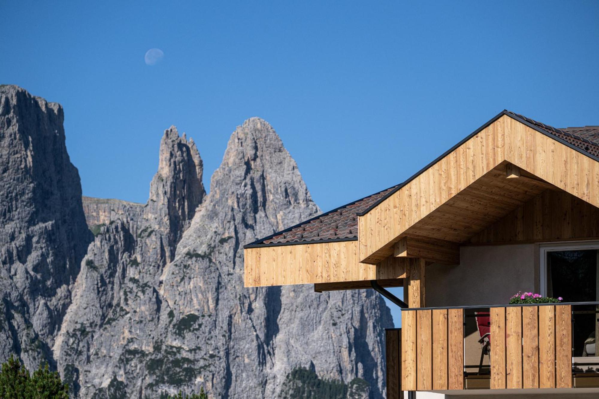 Hotel Rosa Eco Alpine Spa Alpe Di Siusi Exterior foto
